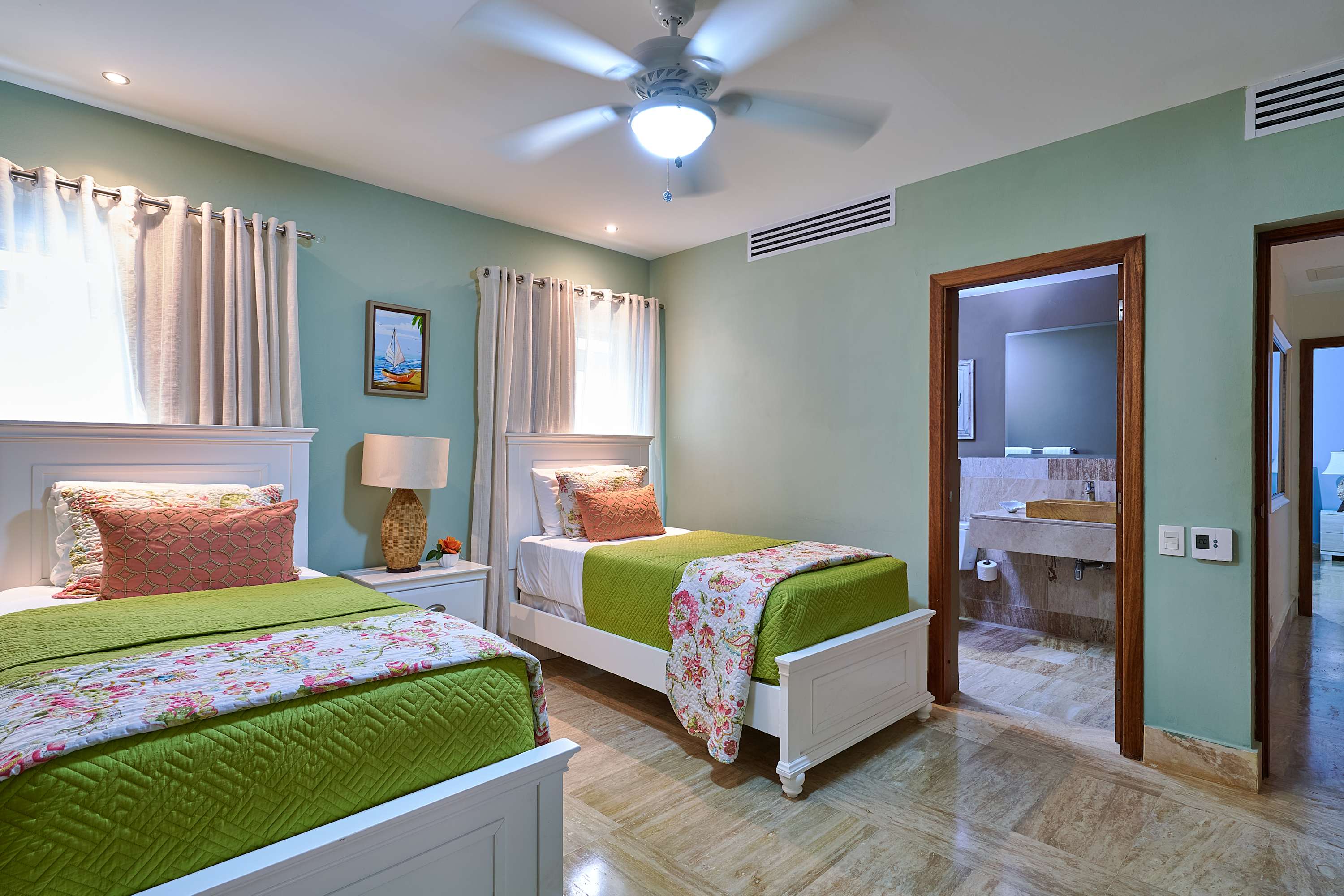 Oceanfront Superior Condo with Pool in Punta Cana