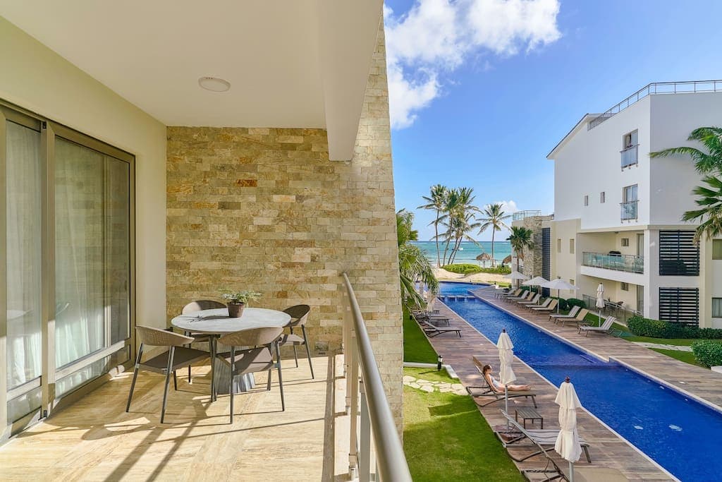 Oceanfront Superior Condo with Pool in Punta Cana
