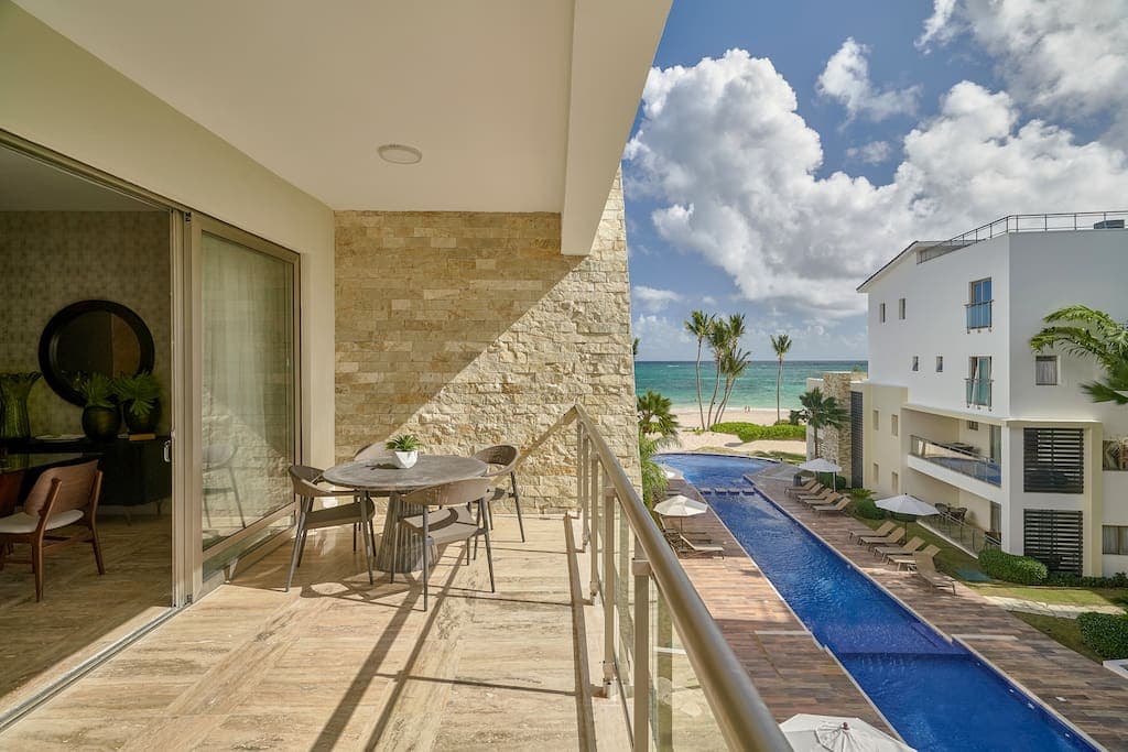 Oceanfront Superior Condo with Pool in Punta Cana